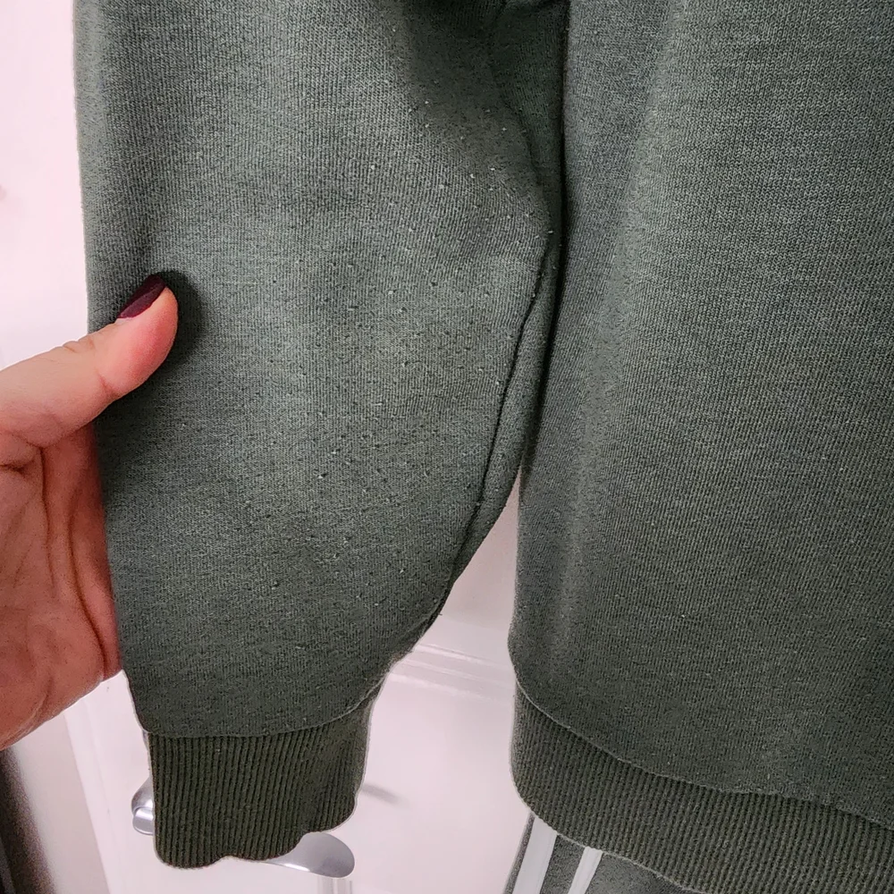 Adidas Green Tracksuit with White Stripes - Picture 5 of 10